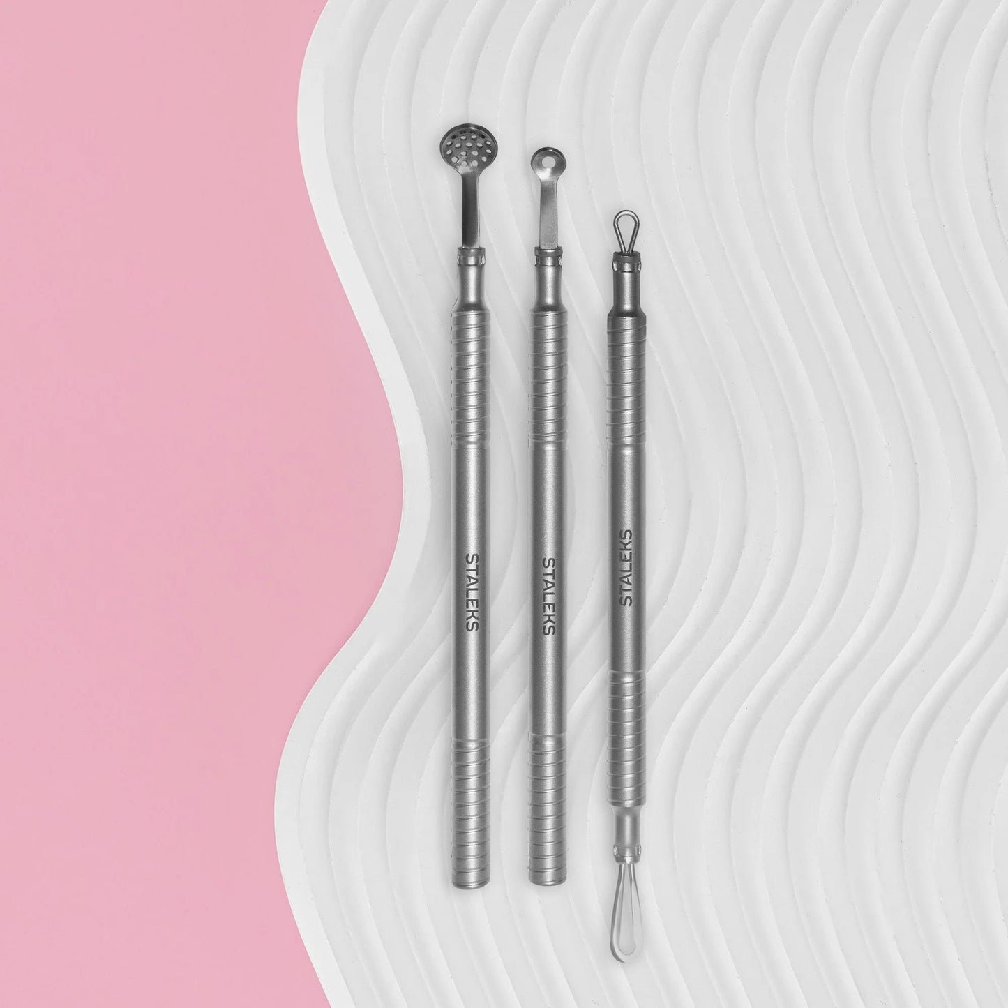Staleks Cosmetology Toolset “Clean Skin” BEAUTY & CARE 30 (Uno Spoon, round Tool with 19 Holes and Double-Ended Loop)